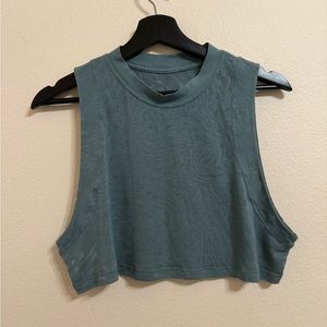 Lululemon Women's Green Crop Tank top